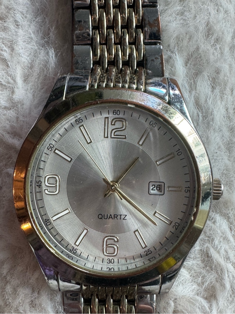 Accutime Silver Tone Mesh Link Bracelet Watch Date Window PC32 Japan Movt